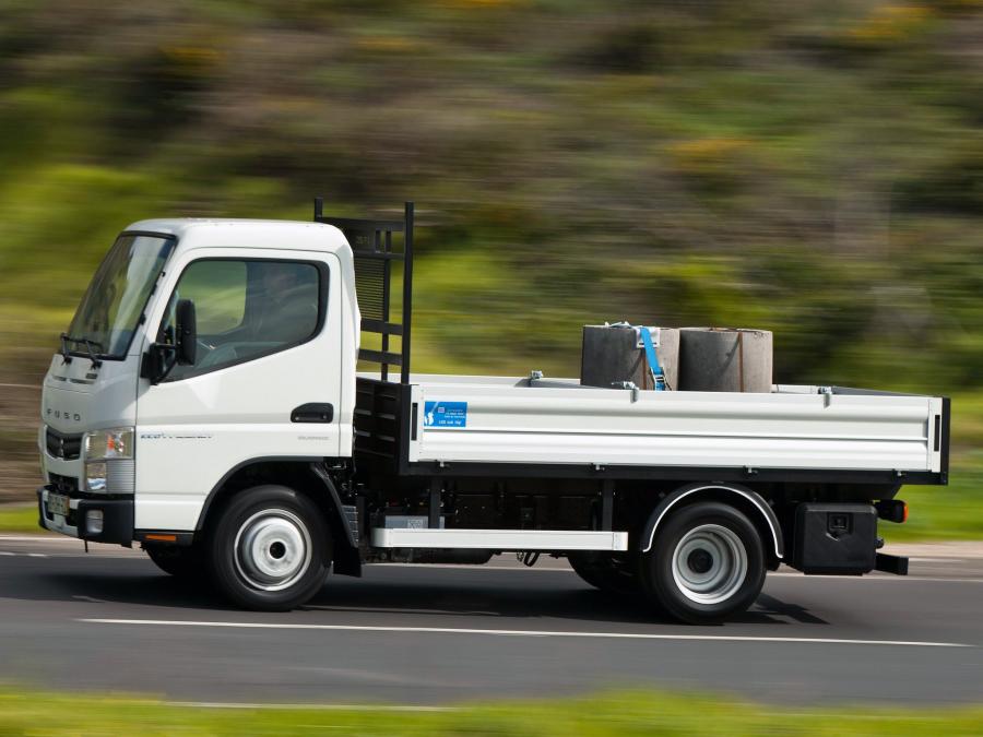  Mitsubishi Fuso Canter 3S15 2010 года  (фото 4 из 9)